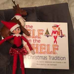 Elf on The Shelf.